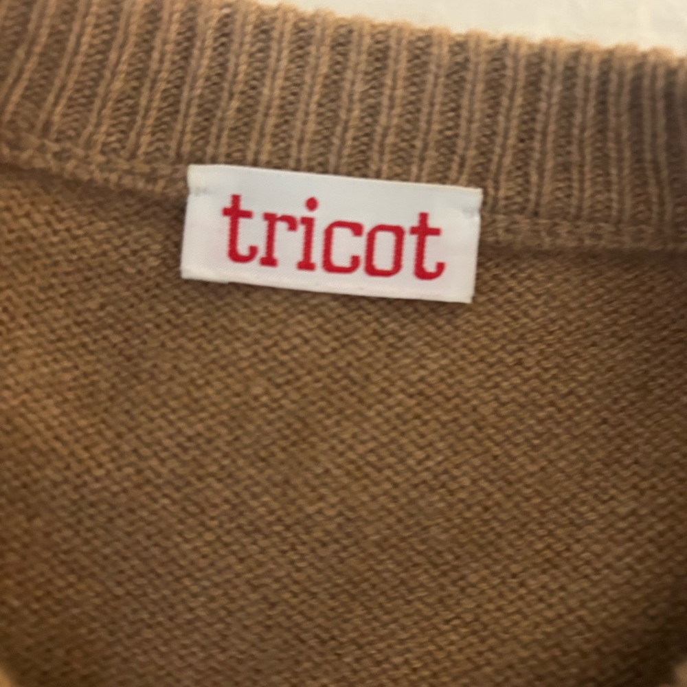 Tricot camel sweater size medium - Picture 3 of 5